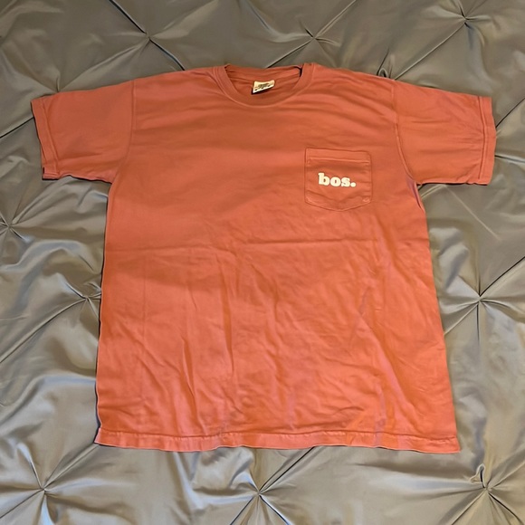 Boston ( BOS )  simple summer T. - Picture 1 of 3